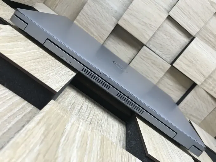 Ультрабук Б-клас Dell Latitude 5420 / 14" (1920x1080) IPS / Intel Core i5-1135G7 (4 (8) ядра по 4.2 GHz) / 8 GB DDR4 / 256 GB SSD M.2 / Intel Iris Xe Graphics / WebCam / USB 3.2 / Windows 10 б/в - зображення 8