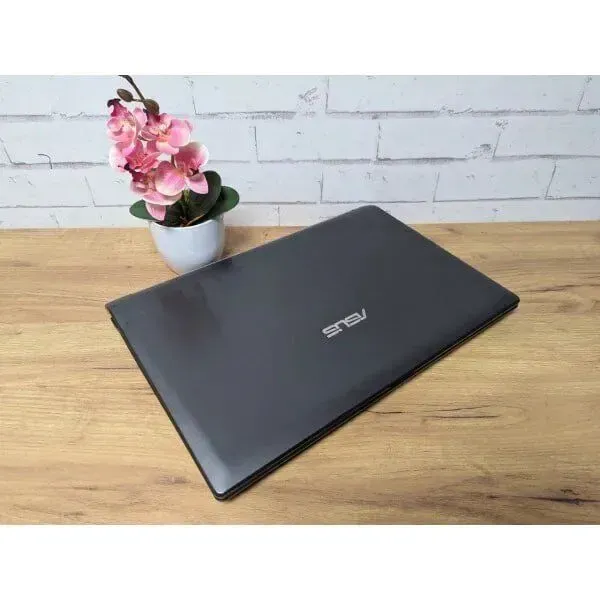 Ноутбук Asus N53T / 15.6" (1366x768) TN / AMD A6-3420M (4 ядра по 1.5 - 2.4 GHz) / 8 GB DDR3 / 256 GB SSD / AMD Radeon HD 7610M, 2 GB GDDR3, 128-bit / WebCam / DVD-ROM б/в - зображення 7