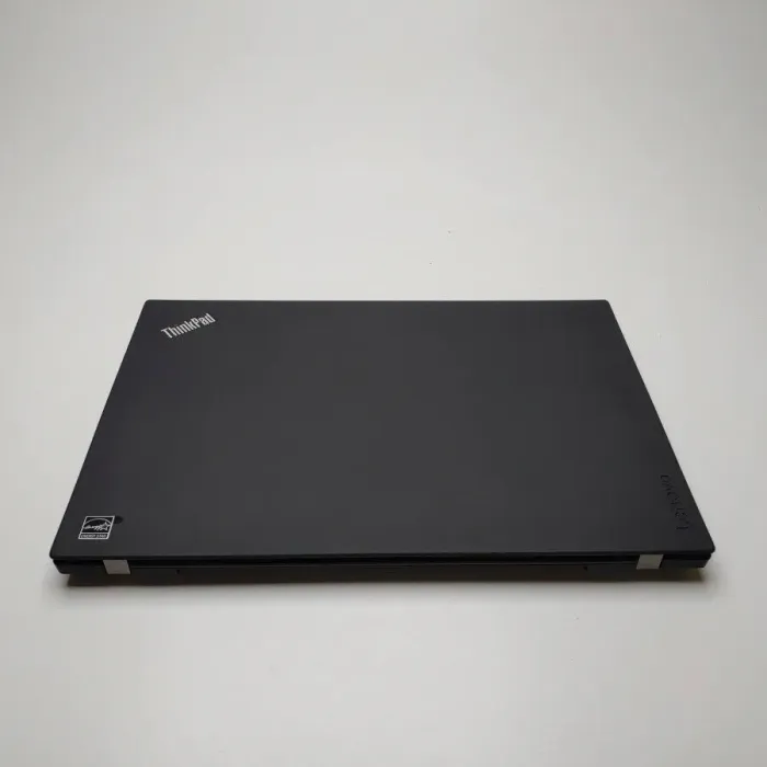 Ноутбук Lenovo ThinkPad T470 / 14" IPS / Intel Core i5-6300U (2(4) ядра по 2.4-3 GHz) / 8GB DDR4 / 256GB SSD / HD Graphics 520 / WebCam / Win 10 Pro б/в - зображення 3