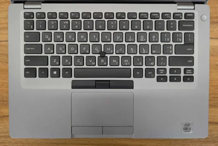 Ультрабук Dell Latitude 5410 / 14" (1920x1080) IPS / Intel Core i5-10310U (4 (8) ядра по 1.7 - 4.4 GHz) / 16 GB DDR4 / 512 GB SSD / Intel UHD Graphics / WebCam / HDMI / Windows 10 б/в - зображення 3