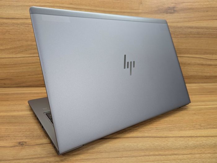 Мобільна робоча станція HP Zbook 15U G5 / 15,6" (1920x1080) IPS / Intel Core i7-8550U (4 (8) ядра по 1.8 - 4.0 GHz) / 16 GB DDR4 / 512 GB SSD / AMD Radeon Pro WX 3100, 2 GB GDDR5, 128-bit / TouchID / WebCam / Windows 10 б/в - изображение 7