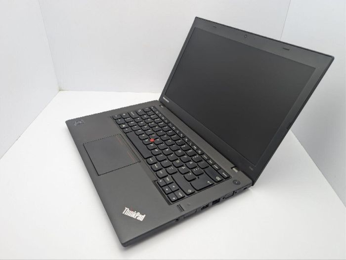 Ноутбук Lenovo ThinkPad T440 / 14" (1600x900) TN / Intel Core i5-4300U (2 (4) ядра по 1.9 - 2.9 GHz) / 8 GB DDR3 / 120 GB SSD / Intel HD Graphics 4400 / WebCam б/в - изображение 7