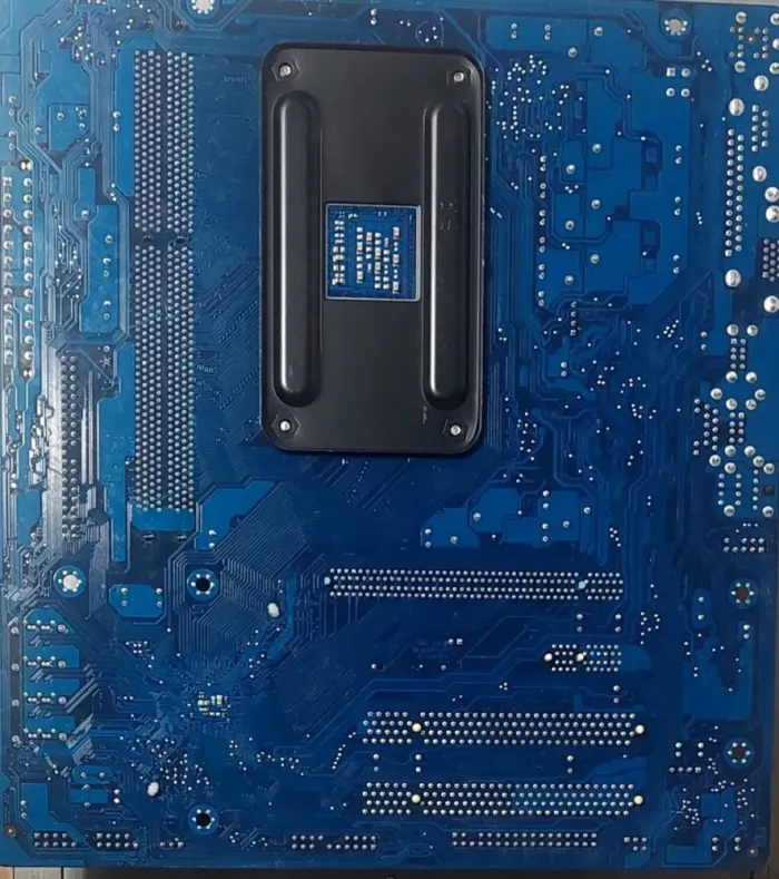 Комплект: Материнська плата Gigabyte GA-M68MT-D3 / AM3 / AMD Athlon II X2 250 (2 ядра по 3.0 GHz) / 8 GB DDR3 + Кулер б/в - зображення 4