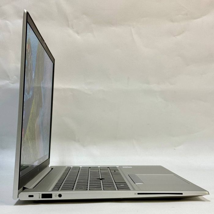 Ультрабук HP EliteBook 850 G7 / 15.6" (1920x1080) IPS / Intel Core i7-10610U (4 (8) ядра по 1.8 - 4.9 GHz) / 32 GB DDR4 / 512 GB SSD / Intel UHD Graphics / WebCam / Fingerprint / Windows 11 Pro б/в - зображення 5