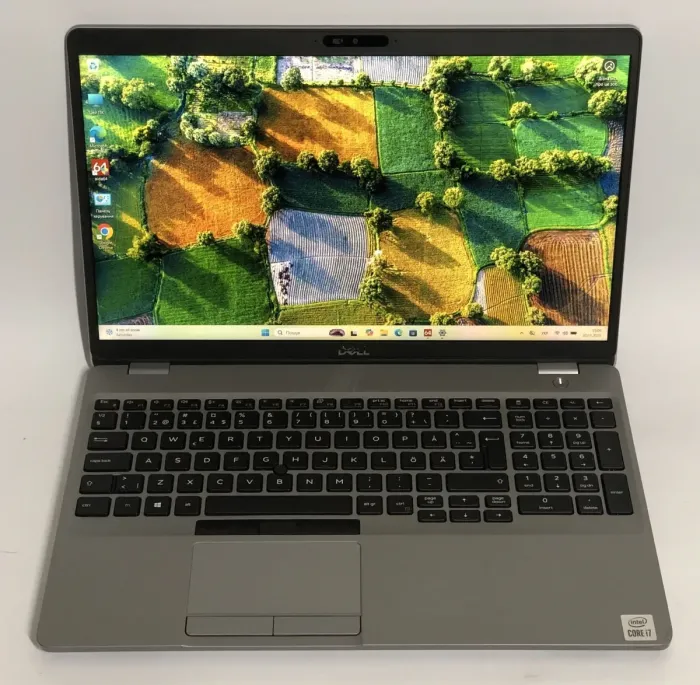 Мобільна робоча станція Б-класу Dell Precision 3551 / 15,6" (1920x1080) IPS / Intel Core i7-10750H (6 (12) ядер по 2,6 - 5,0 ГГц) / 16 ГБ DDR4 / 1000 ГБ SSD NVMe / nVidia Quadro P620, 4 ГБ GDDR5, 128-біт / WebCam / Win 11 Pro б/в - зображення 2