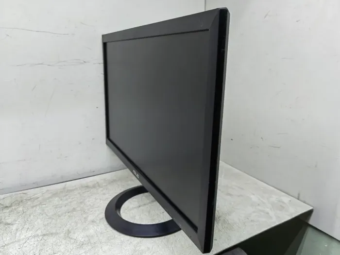 Монітор Б-клас Asus VX207DE / 20" (1366x768) TN / 1x VGA / Кабелі в комплекті б/в - зображення 5