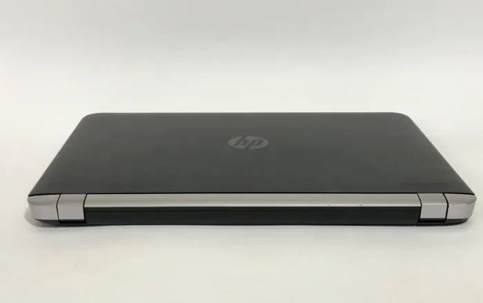 Ноутбук HP ProBook 450 G3 / 15.6" (1366x768) TN / Intel Core i3-6100U (2 (4) ядра по 2.3 GHz) / 8 GB DDR4 / 500 GB HDD / Intel HD Graphics 520 / WebCam / DVD-ROM б/в - зображення 3