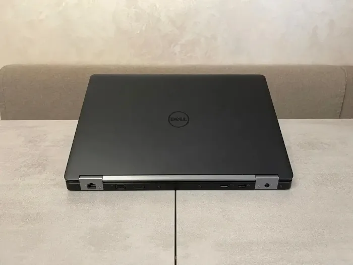 Робоча станція Dell Precision 3510 / 15.6" IPS / Core i5-6300HQ (4 ядра по 2.3-3.2GHz) / 16GB DDR4 / 256GB SSD M.2 NEW / AMD FirePro W5130M, 2GB GDDR5, 128bit / WebCam / HDMI б/в - зображення 7