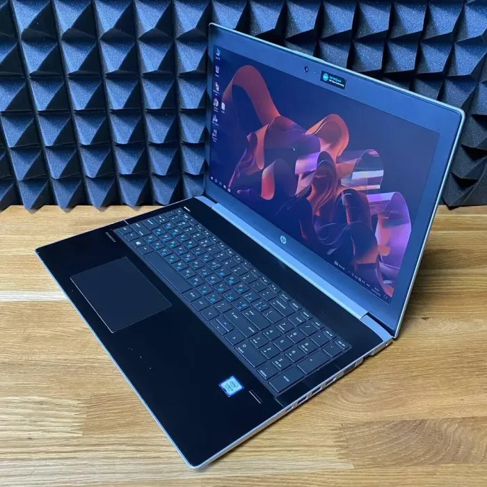 Ноутбук HP ProBook 450 G5 / 15.6" (1920x1080) TN / Intel Core i5-7200U (2 (4) ядра по 2.5 - 3.1 GHz) / 8 GB DDR4 / 128 GB SSD + 500 GB HDD / Intel UHD Graphics 620 / WebCam б/в - зображення 6