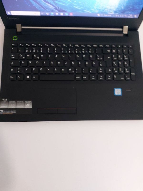 Ноутбук Lenovo V510-15IKB / 15.6" (1366x768) TN / Intel Core i5-7200U (2 (4) ядра по 2.5 - 3.1 GHz) / 20 GB DDR4 / 256 GB SSD + 640 GB HDD / Intel HD Graphics 520 / WebCam / DVD-ROM б/в - зображення 3