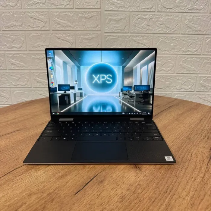 Ультрабук Dell XPS 7390 2-in-1 / 13.4" (3840x2400) IPS Touch / Intel Core i7-1065G7 (4 (8) ядра по 1.3 - 3.9 GHz) / 16 GB DDR4 / 512 GB SSD / Intel Iris Plus Graphics / WebCam б/в - зображення 2