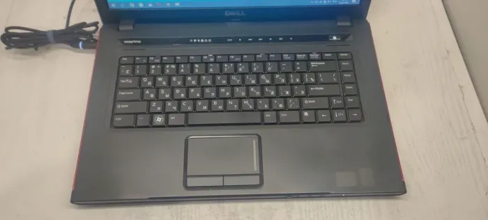 Ноутбук Dell Vostro 3500 / 15.6" (1366x768) TN / Intel Core i3-350M (2 (4) ядра по 2.26 GHz) / 4 GB DDR3 / 320 GB HDD / Intel HD Graphics / WebCam б/в - зображення 3