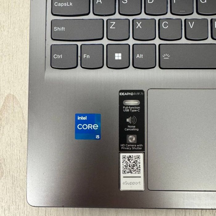 Ультрабук Б-клас Lenovo IdeaPad 3 15IAU7 / 15.6" (1920x1080) IPS / Intel Core i5-1235U (10 (12) ядер по 3.3 - 4.4 GHz) / 8 GB DDR4 / 512 GB SSD / Intel Iris Xe Graphics / WebCam / HDMI б/в - зображення 4