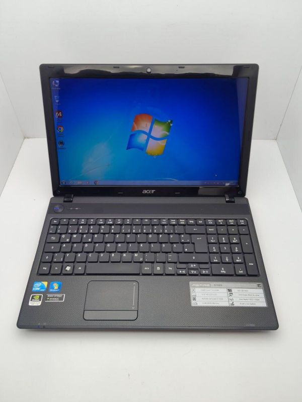 Ноутбук Acer Aspire 5742G / 15.6" (1366x768) TN / Intel Core i5-450M (2 (4) ядра по 2.4 - 2.6 GHz) / 6 GB DDR3 / 500 GB HDD / nVidia GeForce GT 540M, 1 GB GDDR3, 128-bit / WebCam / DVD-ROM б/в - зображення 2