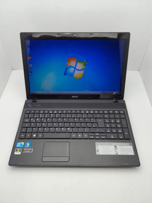 Ноутбук Acer Aspire 5742G / 15.6" (1366x768) TN / Intel Core i5-450M (2 (4) ядра по 2.4 - 2.6 GHz) / 6 GB DDR3 / 500 GB HDD / nVidia GeForce GT 540M, 1 GB GDDR3, 128-bit / WebCam / DVD-ROM б/в - зображення 2