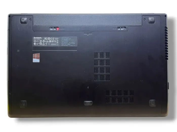 Ноутбук Б-клас Lenovo IdeaPad Z710 / 17.3" (1600x900) TN / Intel Core i5-4200M (2 (4) ядра по 2.5 - 3.1 GHz) / 8 GB DDR3 / 240 GB SSD / nVidia GeForce GT 740M, 2 GB GDDR3, 64-bit / WebCam б/в - зображення 5