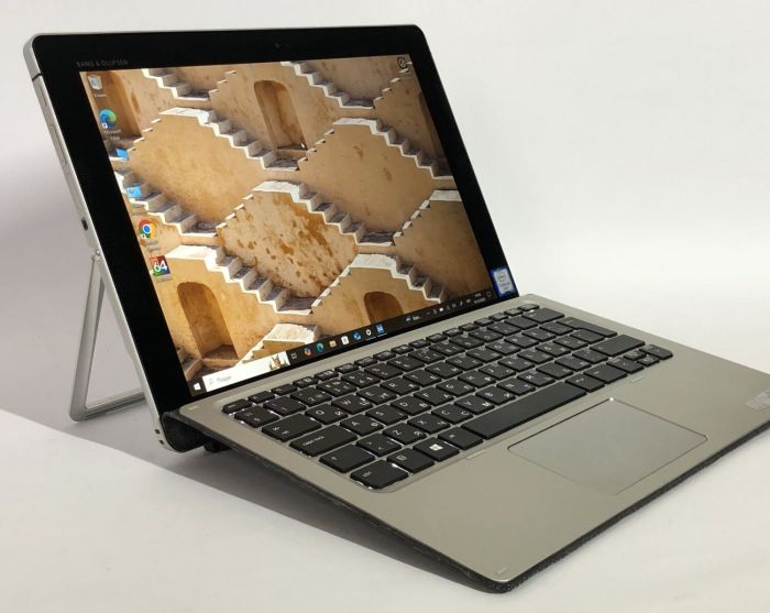Нетбук-трансформер Б-клас HP Elite x2 1012 G1 / 12.1" (1920x1080) IPS Touch / Intel Core m5-6Y54 (2 (4) ядра по 1.1 - 2.7 GHz) / 8 GB DDR3 / 256 GB SSD / Intel HD Graphics 515 / WebCam / Win 10 Pro б/в - зображення 4