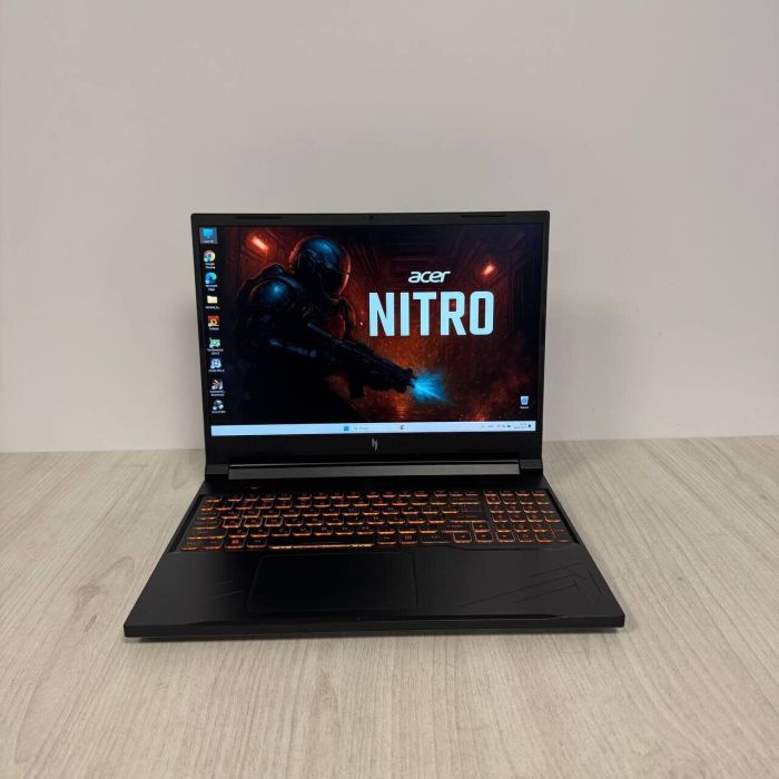 Ігровий ноутбук Б-класу Acer Nitro V16 ANV16-41 / 16" (1920x1200) IPS / AMD Ryzen 5 8645HS (6 (12) ядер по 4,3 - 5,0 ГГц) / 16 ГБ DDR5 / 512 ГБ SSD / nVidia GeForce RTX 4060, 8 ГБ GDDR6, 128-біт / WebCam б/в - изображение 2