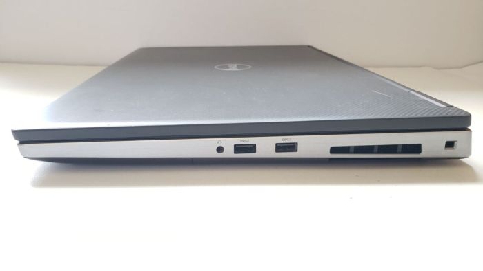 Ноутбук Dell Precision 7740 / 17.3" (1600x900) TN / Intel Core i5-9400H (4 (8) ядра по 2.5 - 4.3 GHz) / 16 GB DDR4 / 128 GB SSD + 1000 GB HDD / Intel UHD Graphics 630 / WebCam / Win 10 Pro б/в - зображення 5