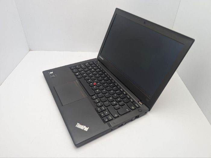 Нетбук Lenovo ThinkPad X240 / 12.5" (1366x768) TN / Intel Core i5-4300U (2 (4) ядра по 1.9 - 2.9 GHz) / 8 GB DDR3 / 120 GB SSD / Intel HD Graphics 4400 / WebCam б/в - изображение 6