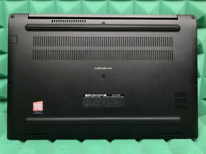 Ноутбук Б-клас Dell Latitude 7480 / 14" (1920x1080) IPS / Intel Core i5-7300U (2 (4) ядра по 2.6 - 3.5 GHz) / 8 GB DDR4 / 256 GB SSD M.2 / Intel HD Graphics 620 / WebCam / HDMI б/в - зображення 9