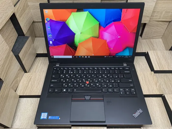 Ультрабук Lenovo ThinkPad T460s / 14" (2560x1440) IPS / Intel Core i5-6200U (2 (4) ядра по 2.3 - 2.8 GHz) / 8 GB DDR4 / 256 GB SSD M.2 / Intel HD Graphics 520 / WebCam / Fingerprint / Дві АКБ б/в - зображення 2