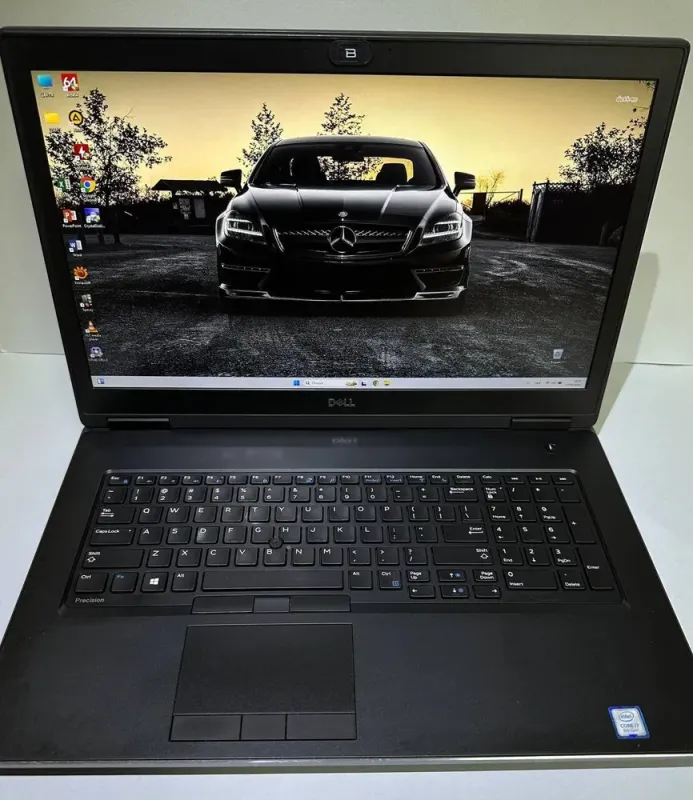 Мобільна робоча станція Dell Precision 7730 / 17.3" (1920x1080) IPS / Intel Core i7-8750H (6 (12) ядер по 2.2 - 4.1 GHz) / 64 GB DDR4 / 512 GB SSD / nVidia Quadro P5200, 16 GB GDDR5, 256-bit / WebCam б/в - зображення 2