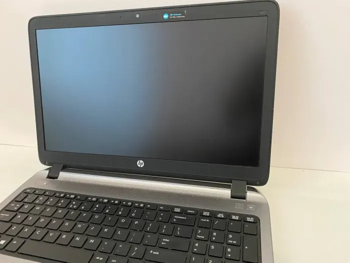 Ноутбук Б-клас HP ProBook 450 G2 / 15.6" (1920x1080) IPS / Intel Core i5-4210U (2 (4) ядра по 1.7 - 2.7 GHz) / 4 GB DDR3 / 240 GB SSD / Intel HD Graphics 4400 / WebCam / DVD-RW / HDMI б/в - зображення 3