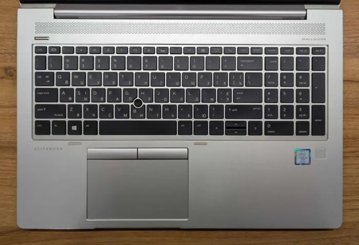 Ультрабук Б-клас HP EliteBook 850 G5 / 15.6" (1920x1080) IPS / Intel Core i5-7300U (2 (4) ядра по 2.6 - 3.5 GHz) / 16 GB DDR4 / 512 GB SSD / Intel HD Graphics 620 / TouchID / Windows 10 б/в - зображення 3