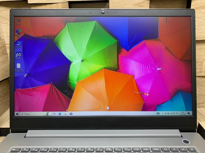 Ультрабук Б-клас Dell Latitude 5411 / 14" (1920x1080) IPS / Intel Core i5-10400H (4 (8) ядра по 2.6 - 4.6 GHz) / 8 GB DDR4 / 256 GB SSD M.2 / Intel UHD Graphics / WebCam / Windows 10 б/в - зображення 3