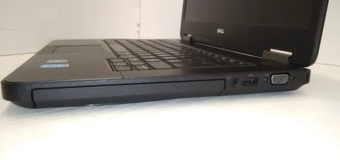 Ноутбук Dell Latitude E5440/14"/Core i5-4310U 2(4)ядра 2.0-3.0GHz/8GB DDR3/120GB SSD/ HD 4400/WebCam/Без АКБ б/в - зображення 5