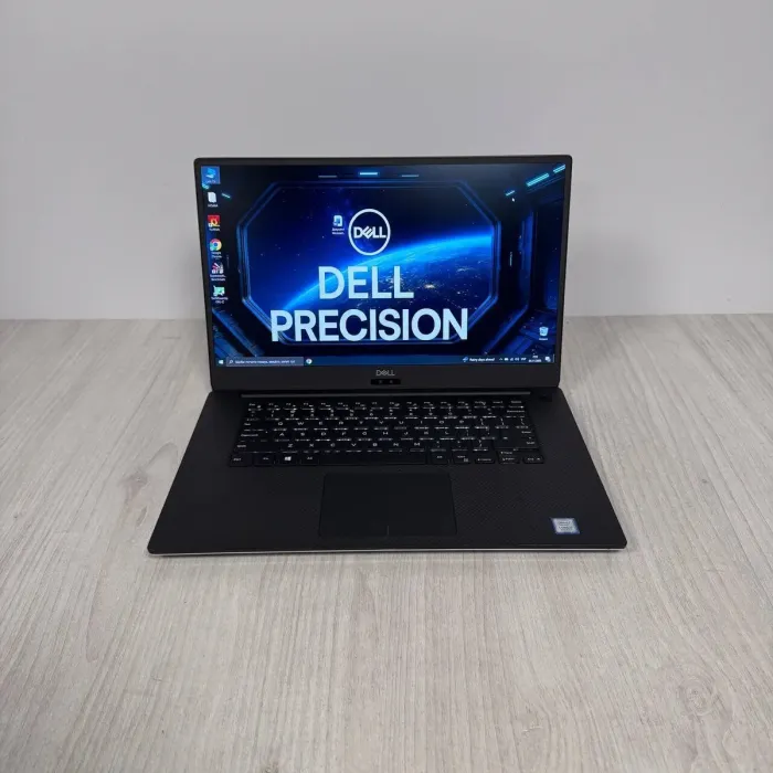 Мобільна робоча станція Б-класу Dell Precision 5540 / 15,6" (1920x1080) IPS / Intel Core i7-9750H (6 (12) ядер по 2,6 - 4,5 ГГц) / 16 ГБ DDR4 / 512 ГБ SSD / nVidia Quadro T1000, 4 ГБ GDDR6, 128-біт / WebCam б/в - зображення 2