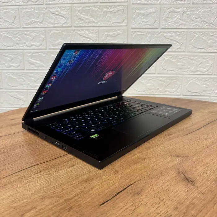 Ігровий ноутбук MSI GS66 Stealth 10SE / 15.6" (1920x1080) IPS / Intel Core i7-10875H (8 (16) ядра по 2.3 - 5.1 GHz) / 16 GB DDR4 / 512 GB SSD / nVidia GeForce RTX 2060, 6 GB GDDR6, 192-bit / WebCam б/в - зображення 4