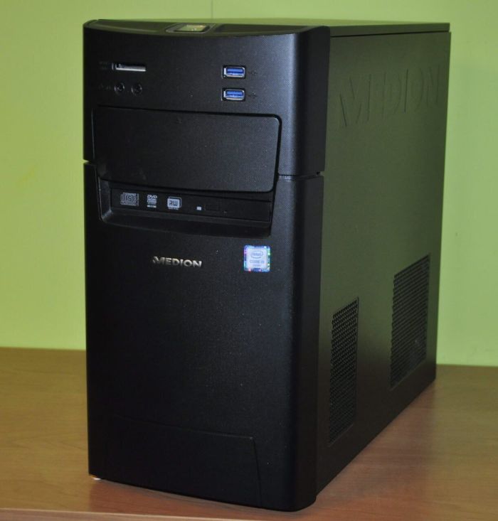 Комп'ютер Medion Akoya P5360 E-MT22 Tower / Intel Core i5-6402P (4 ядра по 2,8 - 3,4 ГГц) / 8 ГБ DDR4 / 128 ГБ SSD / Intel HD Graphics 510 / DVD-ROM / Windows 11 Home б/в - зображення 2