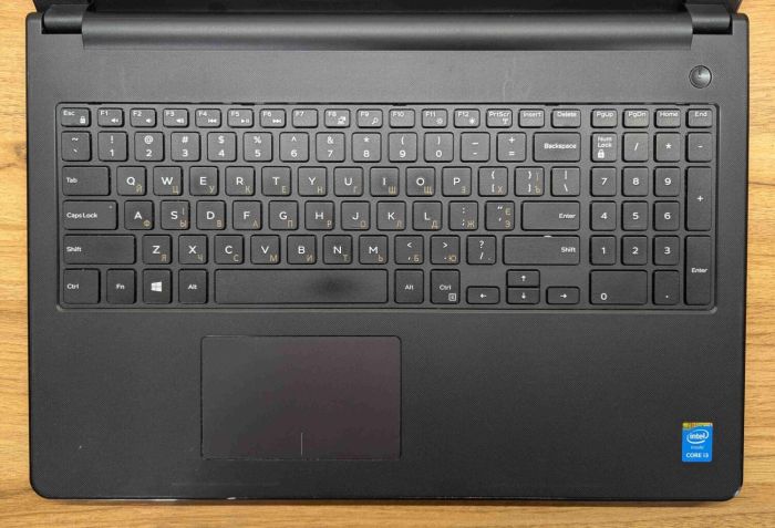 Ноутбук Dell Inspiron 15-3558 / 15.6" (1366x768) TN Touch / Intel Core i3-5015U (2 (4) ядра по 2.1 GHz) / 8 GB DDR3 / 240 GB SSD / Intel HD Graphics 5500 / WebCam / Windows 10 б/в - зображення 3