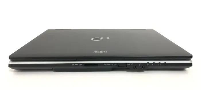 Ноутбук Fujitsu LifeBook S751 / 14" (1366x768) TN / Intel Core i5-2520M (2 (4) ядра по 2.5 - 3.2 GHz) / 4 GB DDR3 / 320 GB HDD / Intel HD Graphics 3000 / WebCam / DVD-ROM б/в - зображення 6