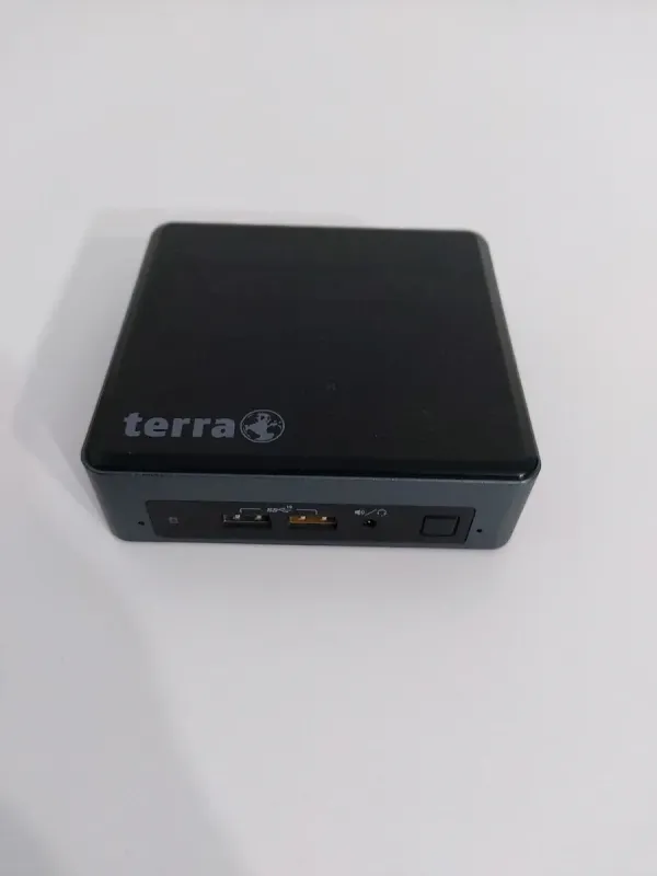 Комплектація ПК: Terra Mini USFF / Intel Core i3-8109U (2 (4) ядра 3.0 - 3.6 ГГц) / 8 ГБ DDR4 / 256 ГБ SSD / Intel Iris Plus Graphics 655 + LG 24MB35PM-B / 24" (1920x1080) IPS монітор + Windows 11 Pro б/в - зображення 2