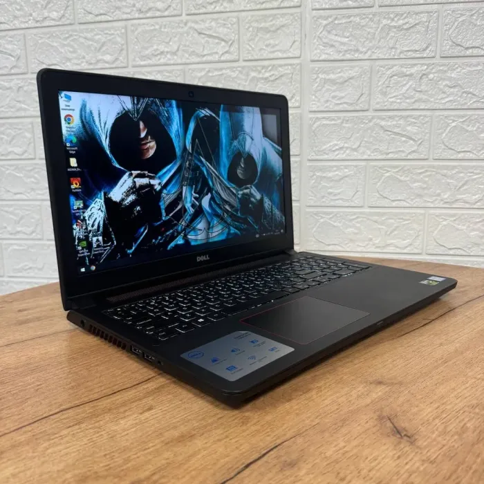 Ігровий ноутбук Б-клас Dell Inspiron 15 7559 / 15.6" (1920x1080) IPS / Intel Core i5-6300HQ (4 ядра по 2.3 - 3.2 GHz) / 16 GB DDR3 / 128 GB SSD + 1000 GB HDD / nVidia GeForce GTX 960M, 4 GB GDDR5, 128-bit / WebCam б/в - зображення 4