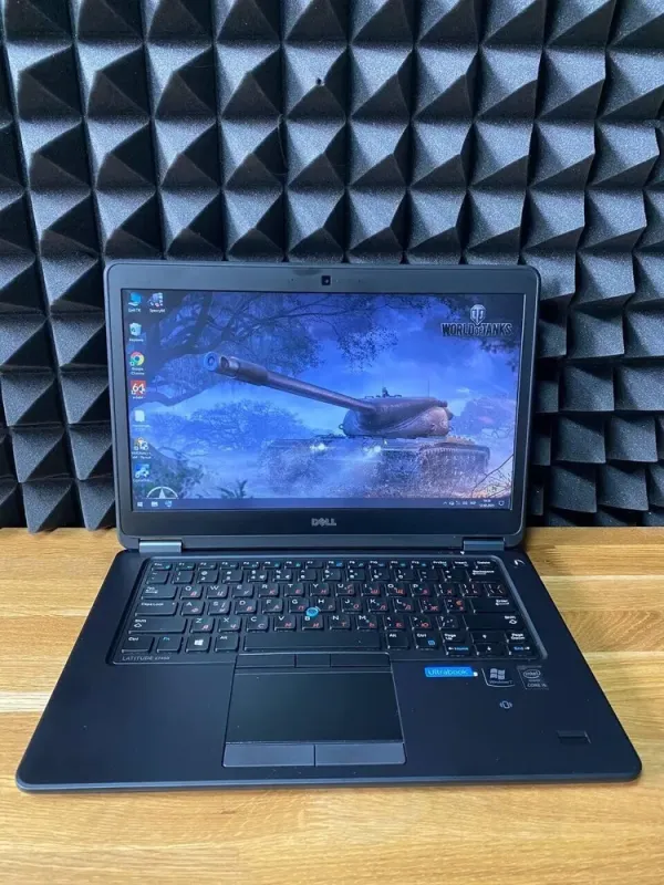 Ультрабук Dell Latitude E7450 / 14" (1366x768) TN / Intel Core i5-5300U (2 (4) ядра по 2.3 - 2.9 GHz) / 8 GB DDR3 / 128 GB SSD / Intel HD Graphics 5500 / WebCam б/в - зображення 2