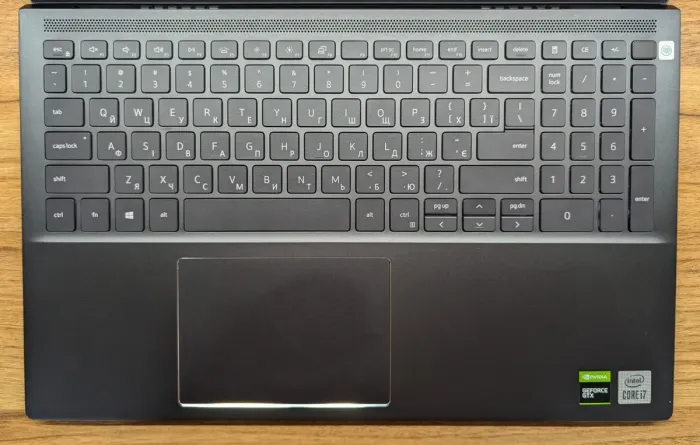 Ігровий ноутбук Dell Vostro 7500 / 15.6" (1920x1080) IPS / Intel Core i7-10750H (6 (12) ядер по 2.6 - 5.0 GHz) / 16 GB DDR4 / 1000 GB SSD / nVidia GeForce GTX 1650 Ti, 4 GB GDDR6, 128-bit / Fingerprint / WebCam / Windows 10 б/в - зображення 3