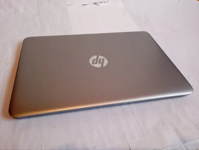 Ультрабук Б-клас HP EliteBook 840 G3 / 14" (1920x1080) TN / Intel Core i5-6300U (2 (4) ядра по 2.4 - 3.0 GHz) / 8 GB DDR4 / 120 GB SSD / Intel HD Graphics 520 / WebCam / Win 10 б/в - зображення 6