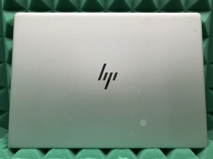 Ультрабук Б-клас HP EliteBook 840 G5 / 14" (1920x1080) IPS / Intel Core i7-8650U (4 (8) ядра по 1.9 - 4.2 GHz) / 8 GB DDR4 / 256 GB SSD M.2 / Intel UHD Graphics 620 / WebCam / Fingerprint / HDMI б/в - зображення 5