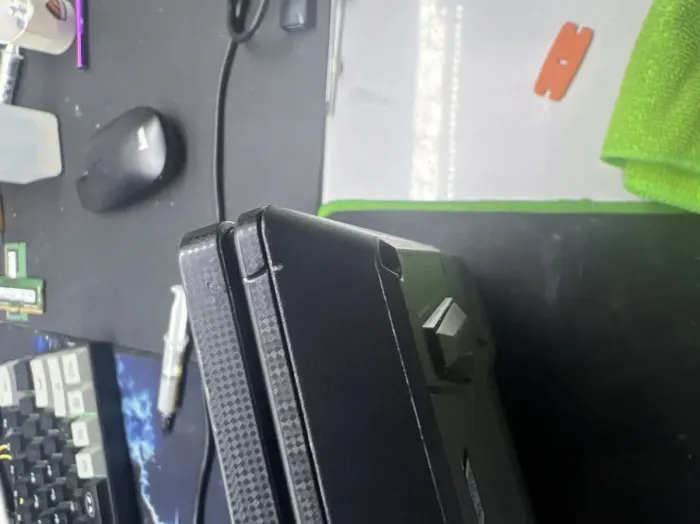 Ігровий ноутбук Б-класу MSI Katana A15 AI B8V MS-158N / 15.6" (2560x1440) IPS / AMD Ryzen 7 8845HS (8 (16) ядер по 3,8 - 5,1 ГГц) / 32 ГБ DDR5 / 960 ГБ SSD / nVidia GeForce RTX 4070, 8 ГБ GDDR6, 128-bit / WebCam б/в - зображення 9