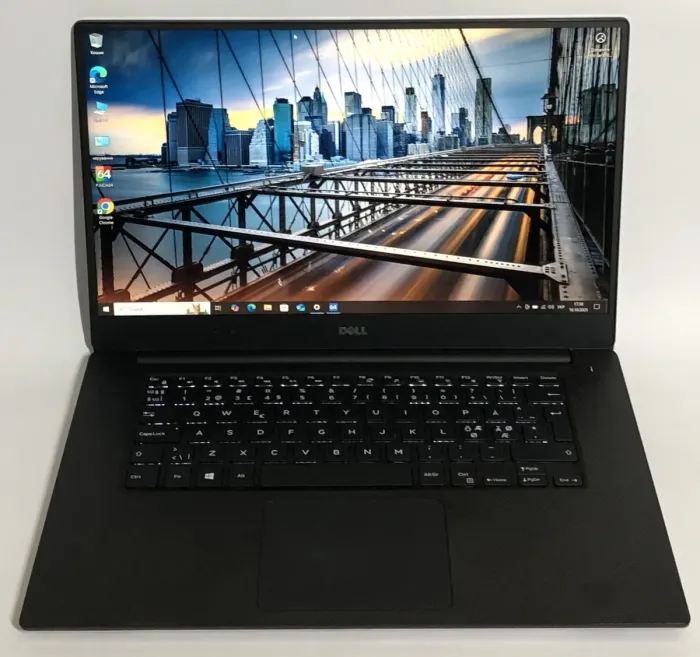Мобільна робоча станція Б-клас Dell Precision 5510 / 15.6" (1920x1080) IPS / Intel Core i7-6820HQ (4 (8) ядра по 2.7 - 3.6 GHz) / 16 GB DDR4 / 256 GB SSD / nVidia Quadro M1000M, 2 GB GDDR5, 128-bit / WebCam б/в - зображення 4