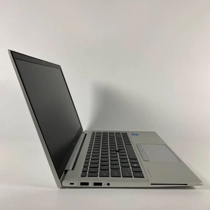 Ультрабук Б-клас HP EliteBook 840 G8 / 14" (1920x1080) IPS / Intel Core i5-1145G7 (4 (8) ядра по 2.6 - 4.4 GHz) / 16 GB DDR4 / 256 GB SSD / Intel Iris Xe Graphics / TouchID / WebCam б/в - зображення 5