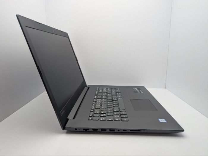 Ноутбук Lenovo V320-17 / 17.3" (1600x900) TN / Intel Core i3-7130U (2 (4) ядра по 2.7 GHz) / 8 GB DDR4 / 240 GB SSD / Intel HD Graphics 620 / WebCam / DVD-ROM б/в - зображення 4