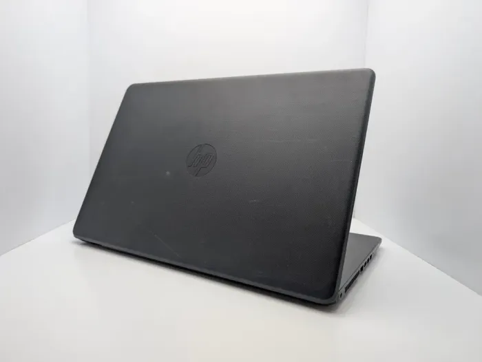 Ноутбук HP Pavilion 17-bs0xx / 17.3" (1600x900) TN / Intel Core i3-6006U (2 (4) ядра по 2.0 GHz) / 4 GB DDR3 / 240 GB SSD / Intel HD Graphics 520 / WebCam / HDMI б/в - зображення 8