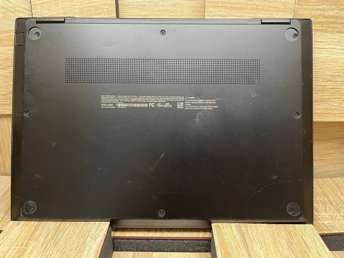 Ультрабук-трансформер LG gram 14T90R-K.AAB8U1 / 14" (1920x1200) IPS Touch / Intel Core i7-1360P (12 (16) ядер по 2.2 - 5.0 GHz) / 16 GB DDR5 / 512 GB SSD M.2 / Intel Iris Xe Graphics / WebCam б/в - зображення 9