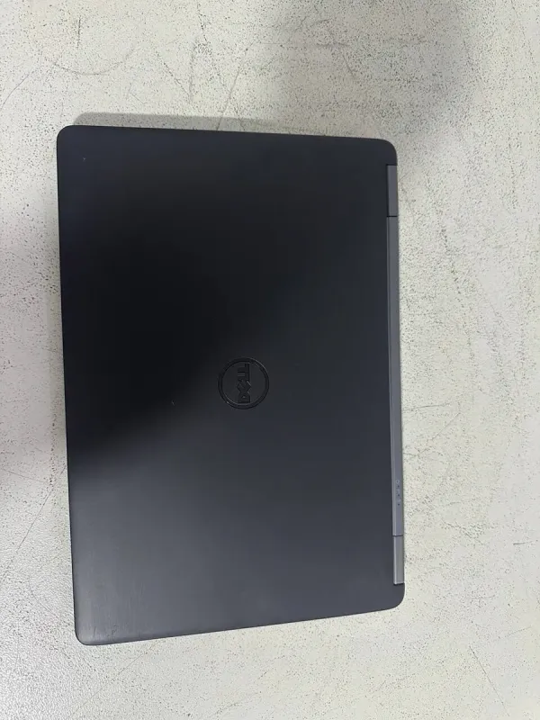 Нетбук Dell Latitude E7250 / 12.5" (1366x768) TN / Intel Core i5-5300U (2 (4) ядра по 2.3 - 2.9 GHz) / 8 GB DDR3 / 256 GB SSD / Intel HD Graphics 5500 / WebCam б/у - зображення 7