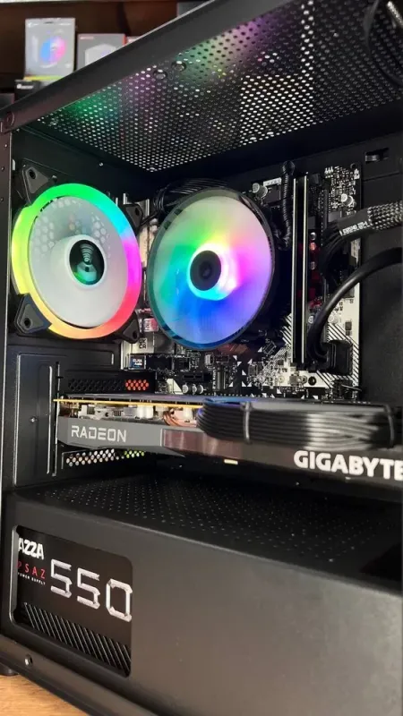 Збірка під замовлення: комп'ютер MSI MAG Forge M100R Black Tower / AMD Ryzen 5 5500 (6 (12) ядер по 3.6 - 4.2 GHz) / 16 GB DDR4 / 500 GB SSD / AMD Radeon RX 6600, 6 GB GDDR6, 128-bit / 550W б/в - зображення 2